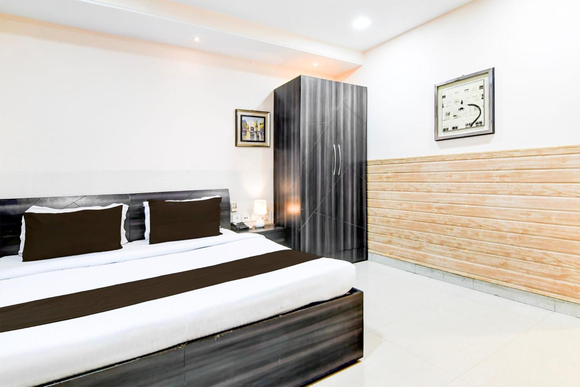 Super Collection O Behala Hotel Bhasa Exterior photo